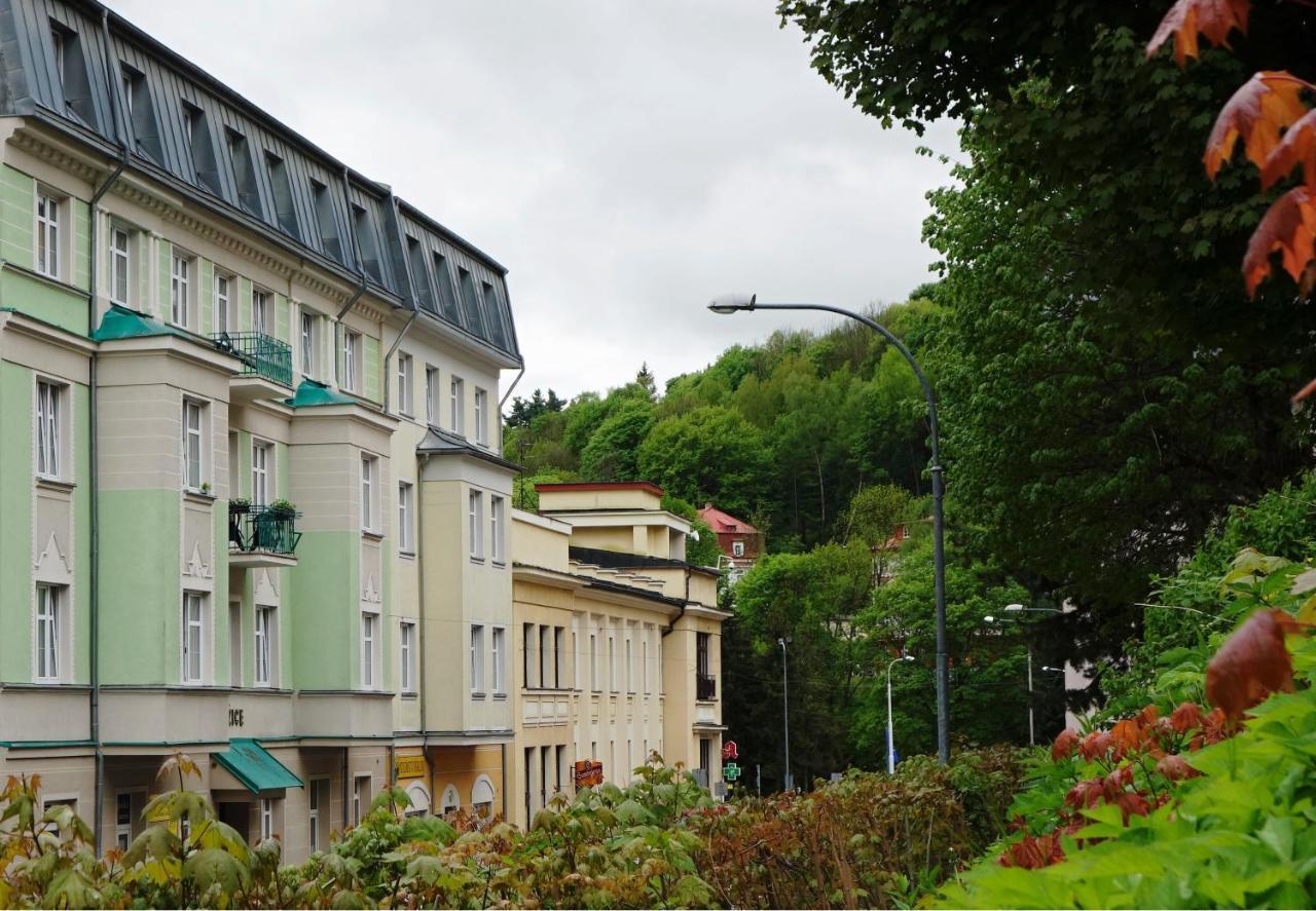 Hotel Luzice Jáchymov Exterior foto