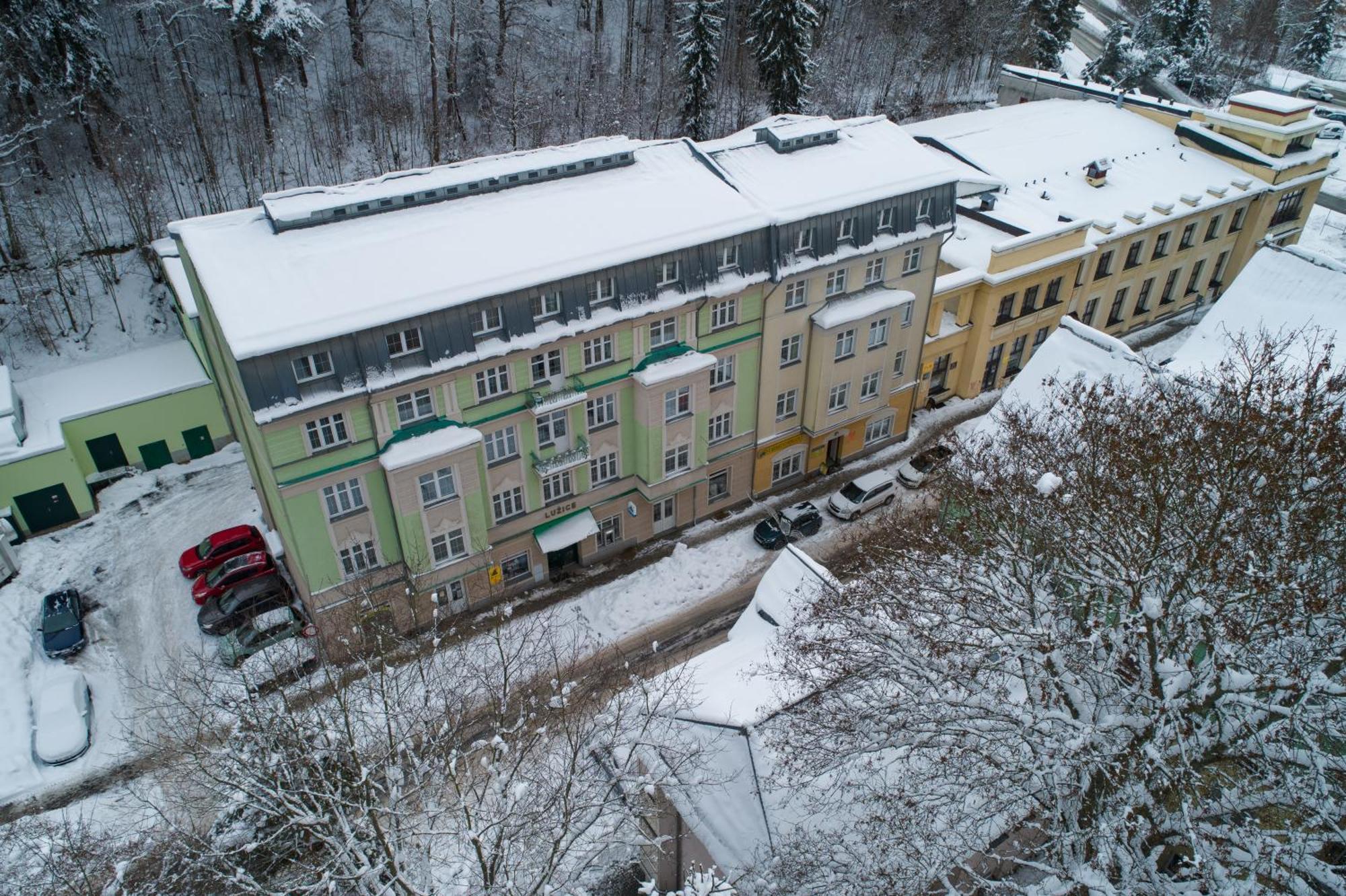 Hotel Luzice Jáchymov Exterior foto